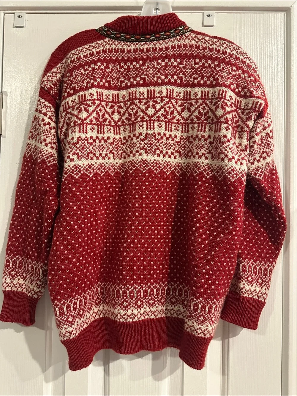 Sandviken Nordic Fair Isle Wool Cardigan Small Red Viking Motif Button